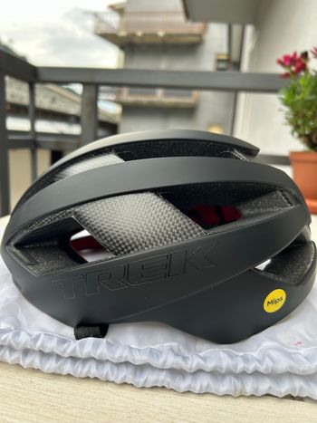 Used Trek Helmet 2024 bike — image 4 of 4