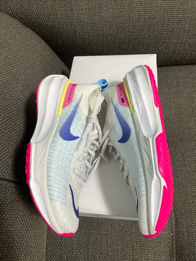 Used Nike ZoomX Invincible Run 3 bike — image 2 of 7