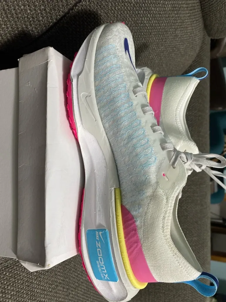 Used Nike ZoomX Invincible Run 3 bike — image 6 of 7