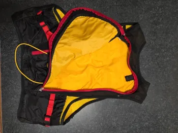 La Sportiva Ultratrail Vest bike d'occasion — image 3 sur 4