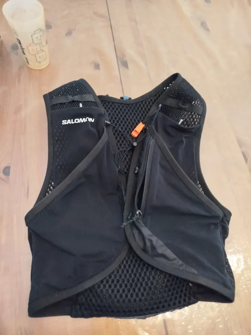 Used Salomon Hydration Vest Running Accessories