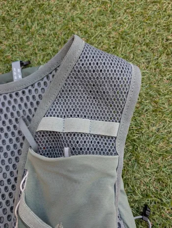 Used Salomon Gilet de trail/rando 8L bike — image 8 of 12