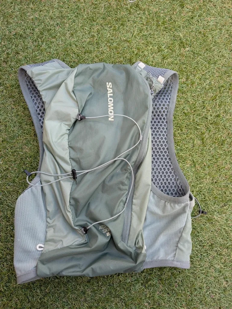 Used Salomon Gilet de trail/rando 8L bike — image 3 of 12