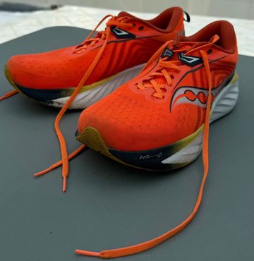 Brugt Saucony Triumph 22 2025 bike — billede 4 af 6