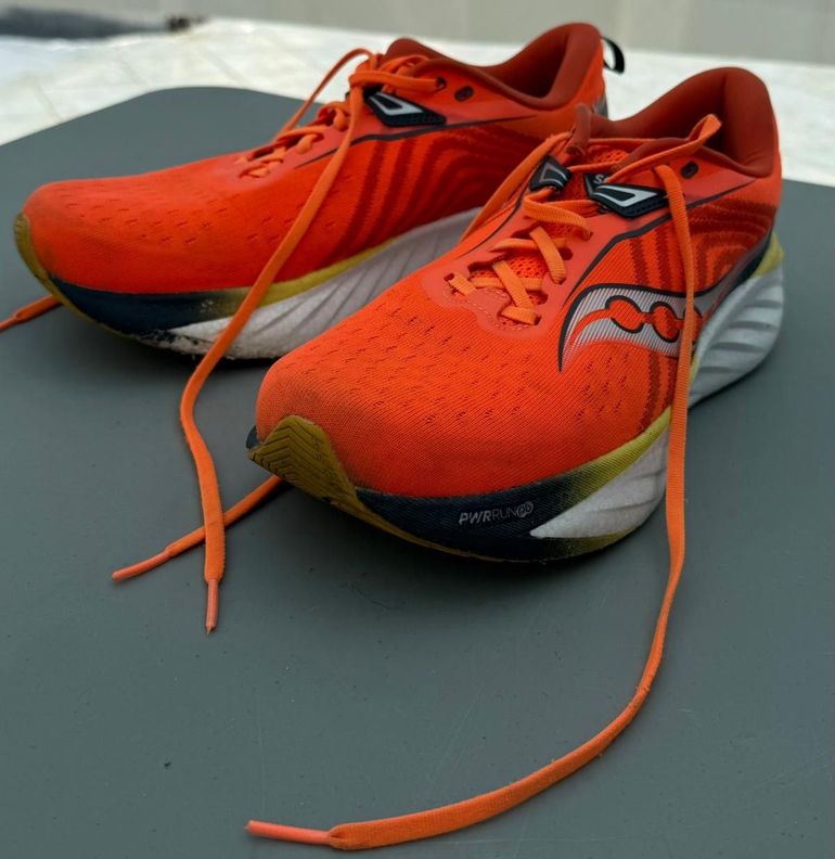 Brugt Saucony Triumph 22 2025 bike — billede 4 af 6