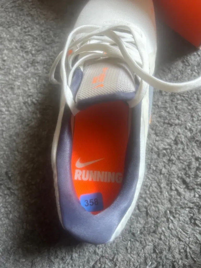 Gebrauchtes Nike Running Shoes bike — Bild 9 von 11