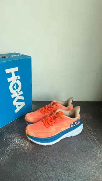 Used Hoka Shoes Size 44 Running Shoes
