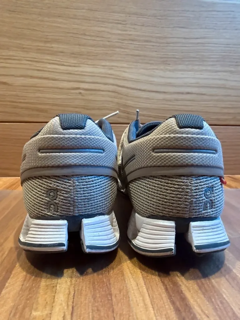 Gebrauchtes On Running Cloud bike — Bild 4 von 5