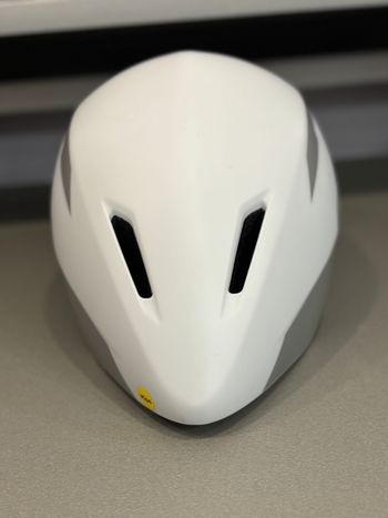 Used Giro Aerohead MIPS Helmet bike — image 4 of 5