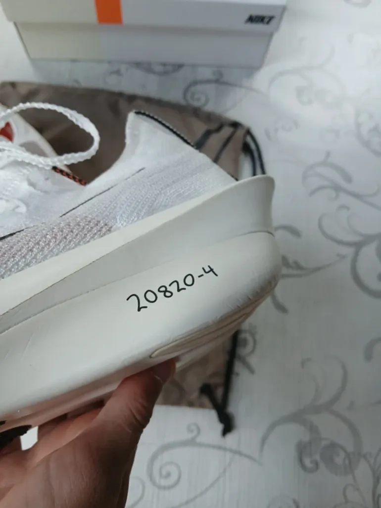 Brugt Lightweight Air Zoom Alphafly Next% 3 bike — billede 4 af 15