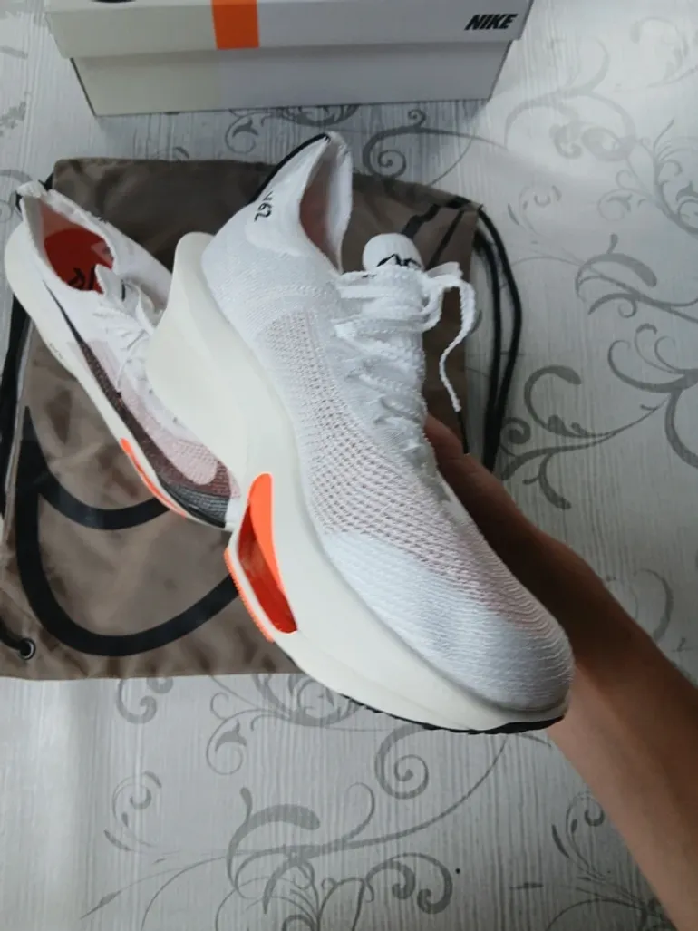 Brugt Lightweight Air Zoom Alphafly Next% 3 bike — billede 5 af 15