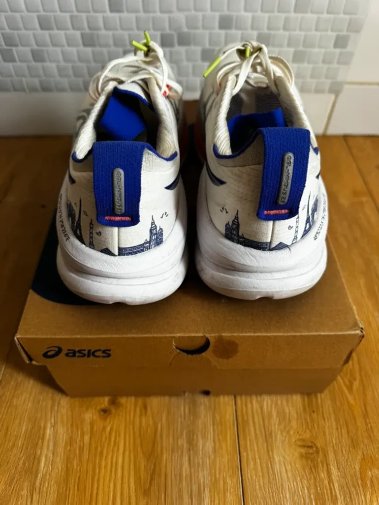Gebrauchtes Asics Nimbus 28 Paris bike — Bild 4 von 9