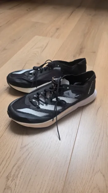 Used Lightweight Adizero Adios 8 bike — image 2 of 6