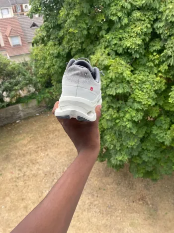 Used On Running Cloud bike — image 4 of 4