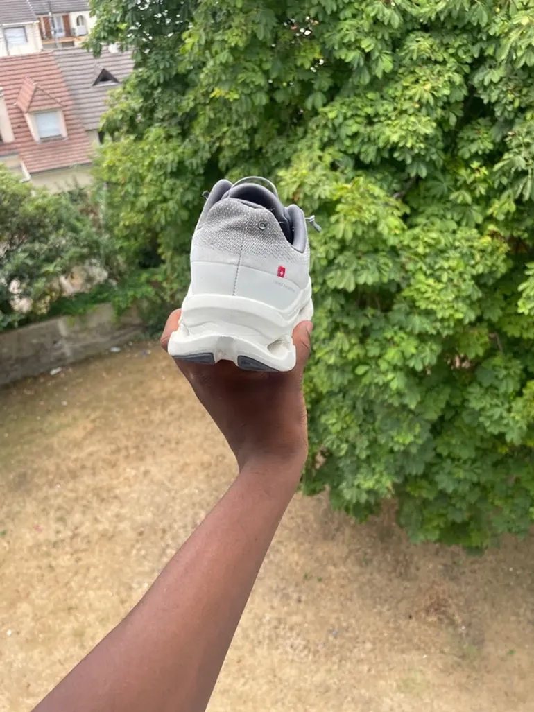 Used On Running Cloud bike — image 4 of 4