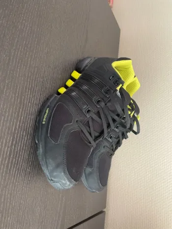Used Adidas adiPRENE climacool Running Shoes