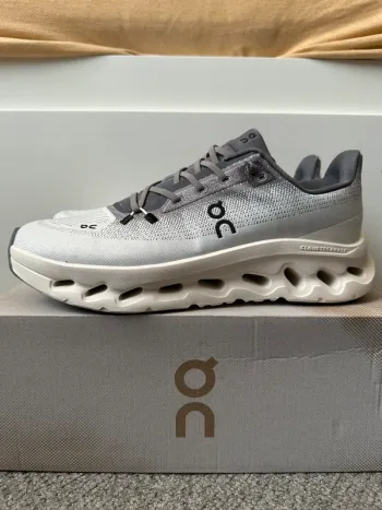 Used On Running Cloud bike — image 2 of 11