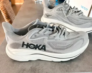 Tweedehands Hoka Clifton 10 Running Shoes