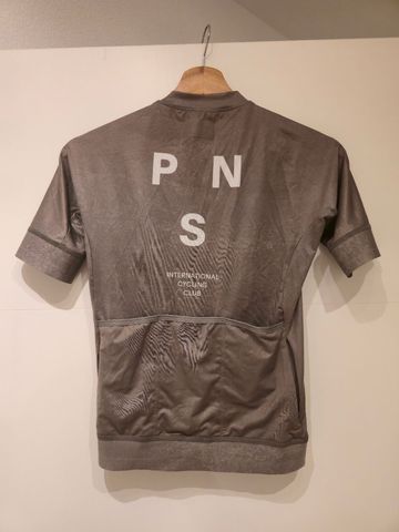 Brugt Pas Normal Studios Mechanism Pro 2026 Cycling Clothing