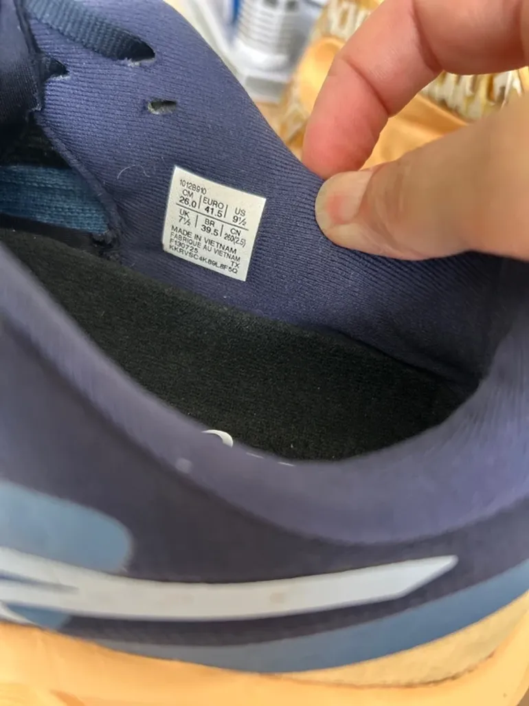 Käytetty Asics Novablast bike — kuva 5 / 5
