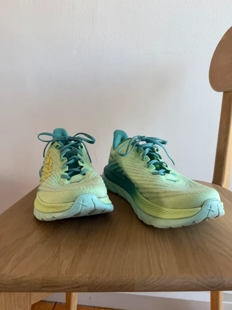 Used Hoka Mach 5 bike — image 2 of 9