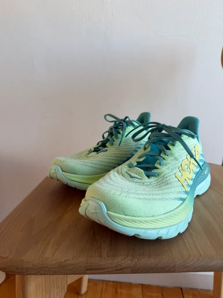 Used Hoka Mach 5 bike — image 3 of 9
