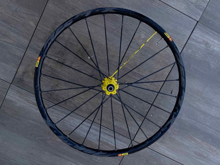 Used Mavic Deemax Pro bike — image 12 of 14