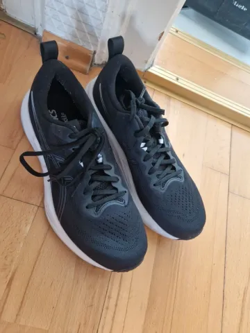 Tweedehands Asics Schuhe bike — afbeelding 2 van 5