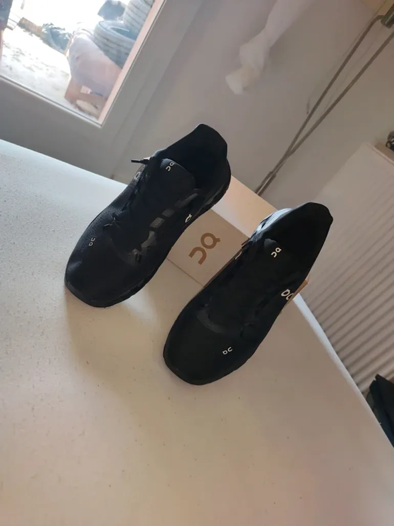 Gebrauchtes On Running Cloudtilt bike — Bild 2 von 6
