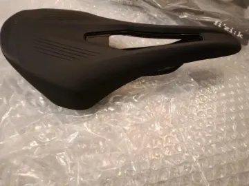 Tweedehands Fizik Vento Argo R5 2026 Saddles & Seatposts