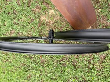 Used space carbon WS41 bike — image 2 of 7