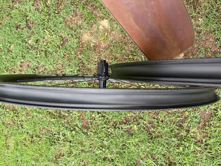 Brugt space carbon WS41 bike — billede 2 af 7
