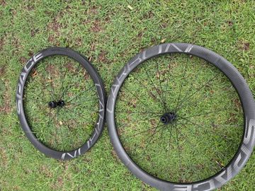Used space carbon WS41 bike — image 5 of 7