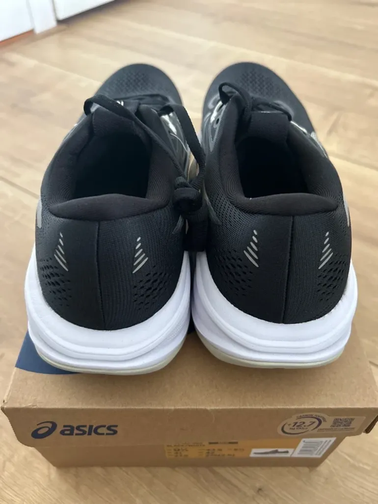 Używany Asics Gel-Cumulus 28 bike — zdjęcie 2 z 6