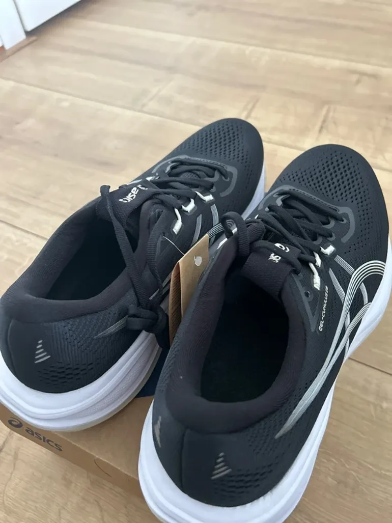 Używany Asics Gel-Cumulus 28 bike — zdjęcie 5 z 6