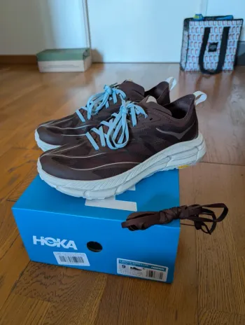 Used Inspired Mafate Speed 4 LS Running Shoes