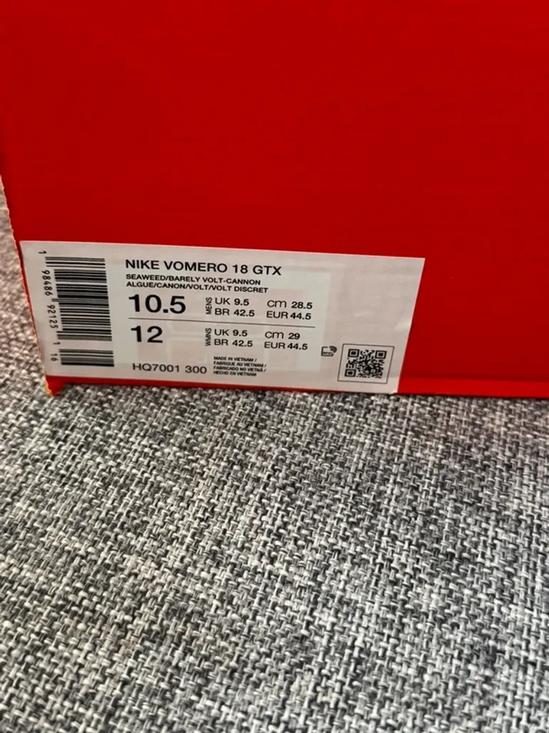 Tweedehands Nike Vomero 18 Gore-Tex bike — afbeelding 3 van 9