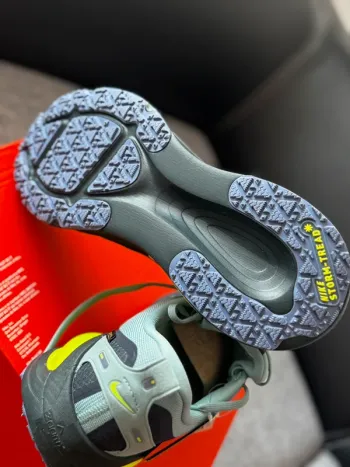 Tweedehands Nike Vomero 18 Gore-Tex bike — afbeelding 7 van 9