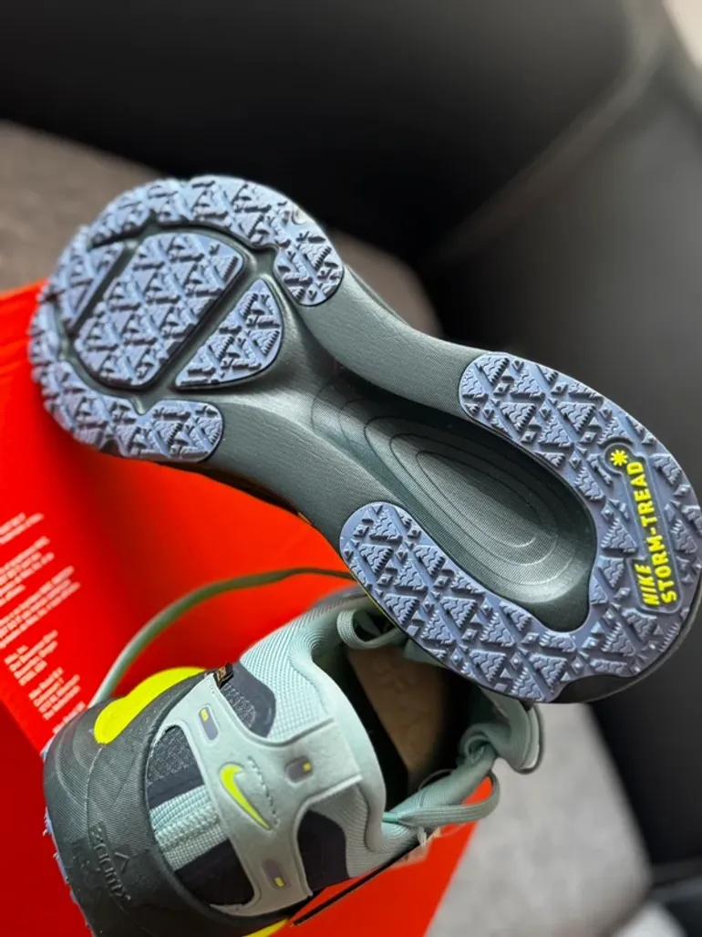 Tweedehands Nike Vomero 18 Gore-Tex bike — afbeelding 7 van 9