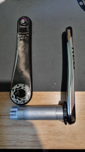 Sram Red D1 DUB Crankset 2023 Drivetrain & Pedals d'occasion