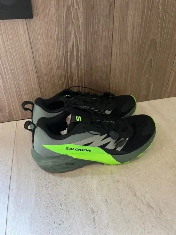 Käytetty Ride Sense 5 Running Shoes