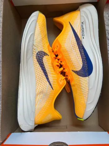 Tweedehands Nike Laufschuhe Running Shoes