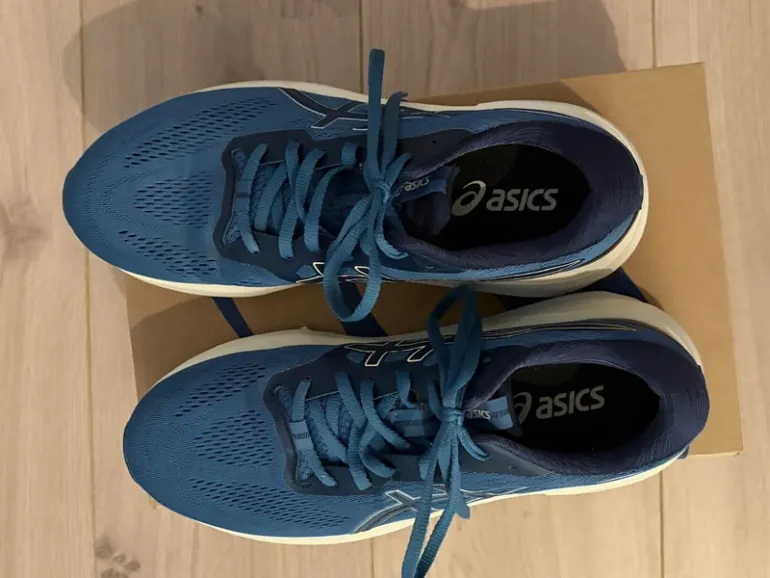 Used Asics GT-4000 4 bike — image 4 of 5