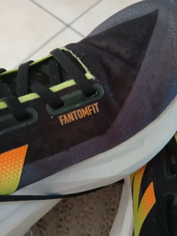 Gebrauchtes New Balance Rebel V4 bike — Bild 8 von 12