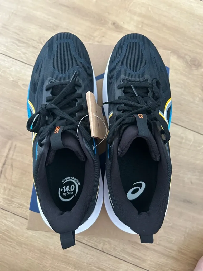 Used Asics GT-1000 14 bike — image 2 of 5