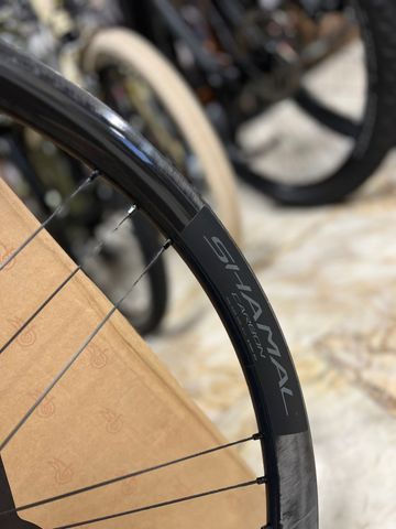 Tweedehands Campagnolo Shamal 2024 bike — afbeelding 6 van 6