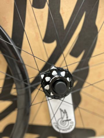 Tweedehands Campagnolo Shamal 2024 bike — afbeelding 4 van 6