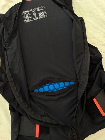 Używany shred Flexi Back Protector Trail Vest 2025 bike — zdjęcie 4 z 4