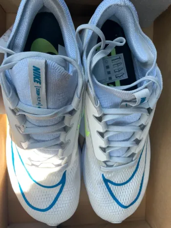 Nike Zoom Fly 4 bike d'occasion — image 3 sur 5