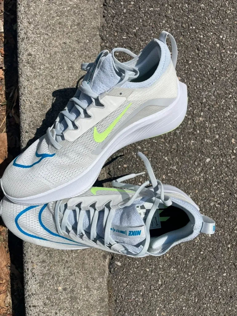 Nike Zoom Fly 4 bike d'occasion — image 2 sur 5